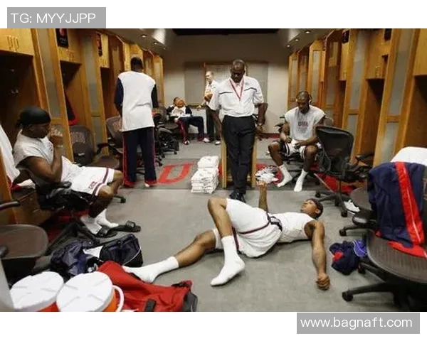 NBA球队更衣室氛围管理对球员心理状态与竞技表现的间接作用研究