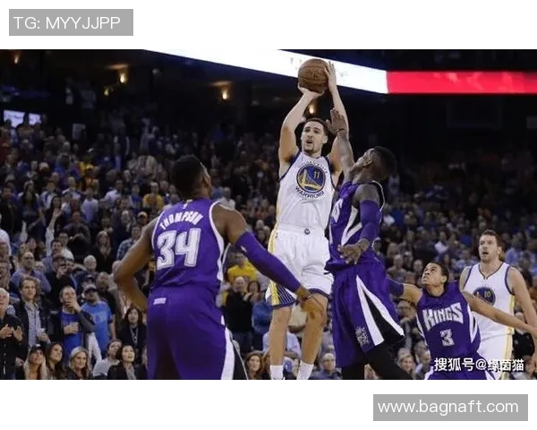 国王评分解读:球员表现究竟是高光时刻还是低迷困境 国王评分解读:球员表现究竟是高光时刻还是低迷困境